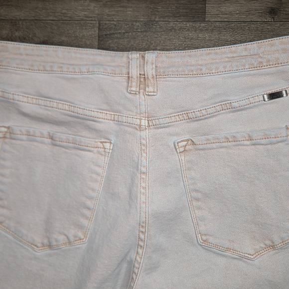 KanCan USA Sonya High Rise Slim Balloon Fit Jeans SIZE 11/29 DUSTY PINK - Picture 11 of 11